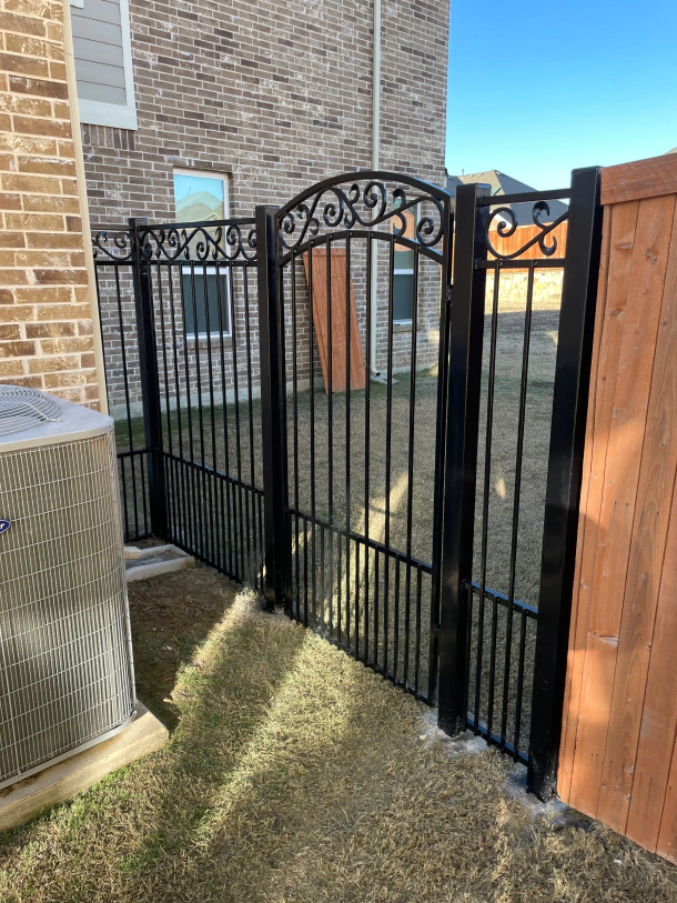 Decorative iron walk through gate 1