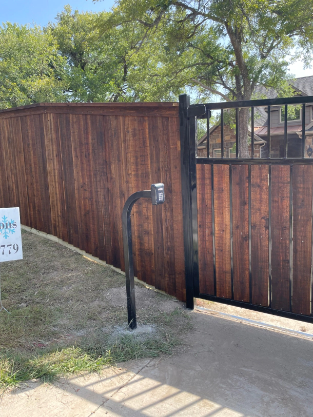 Keypad entry is available; the keypad is installed on a gooseneck post for easy vehicle access 1